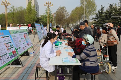 中牟縣開展第36個愛國衛(wèi)生月集中宣傳活動 企業(yè)參與構(gòu)筑健康防線